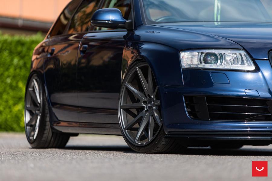 Детали экстерьера Audi RS6 Avant on Vossen Wheels (VFS-1) 2019 года  (фото 19 из 33)
